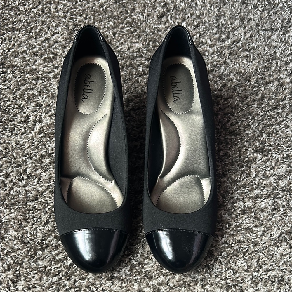 Abella Women's  Black Pumps